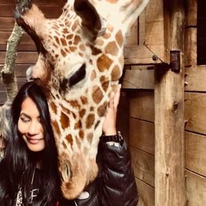 Meet your Posher, Lilly